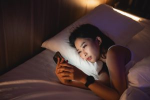 How Technology Disrupts Your Sleep Patterns