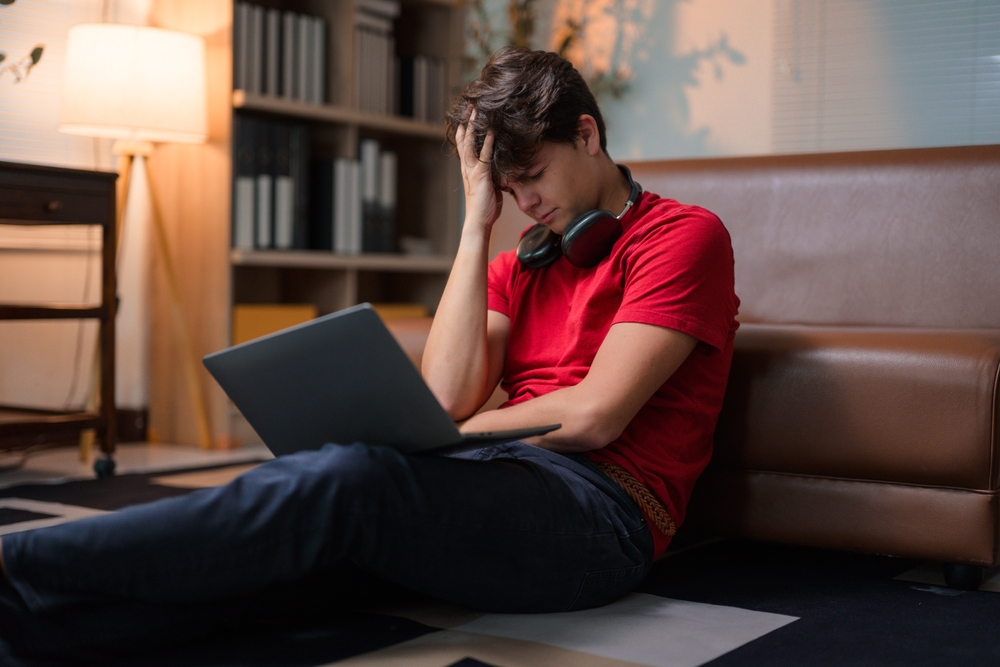 Male,Student,Struggling,With,Remote,Learning,,Showing,Frustration,While,Working sleep for college students